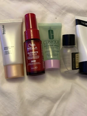 Lyxig hudvård!🤍 - Lyxiga hudvårds produkter som är helt oanvända!! Skriv om ni vill ha något separat så kan pris diskuteras 🤍