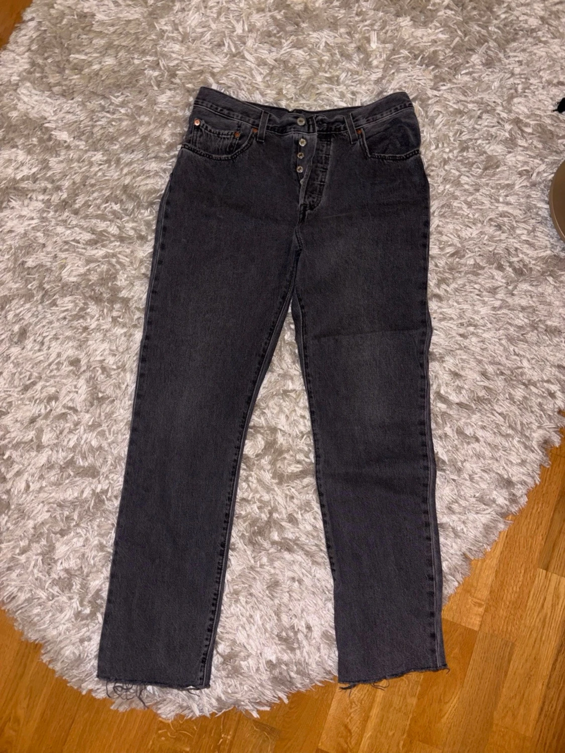Gråa Levi’s jeans, W32, L31 - 1