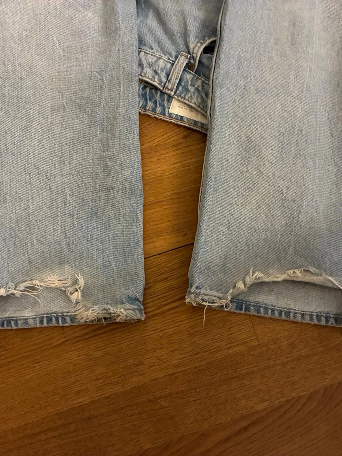 Ljusblå raka jeans med hög midja - 2