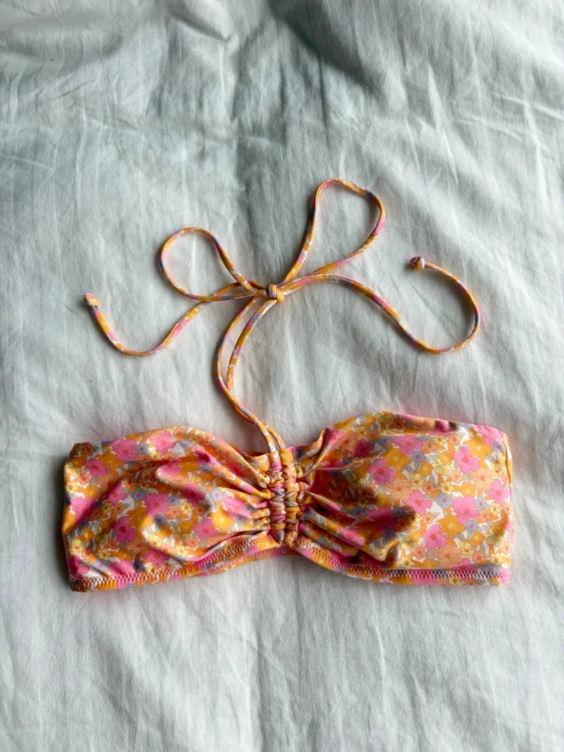 Blommig bandeau bikiniöverdel rosa/gul - 2