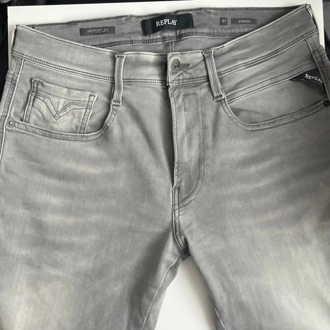 Replay Anbass Hyperflex grå jeans W31 L32