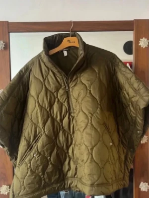 Grön jacka - Populär jacka från hm!