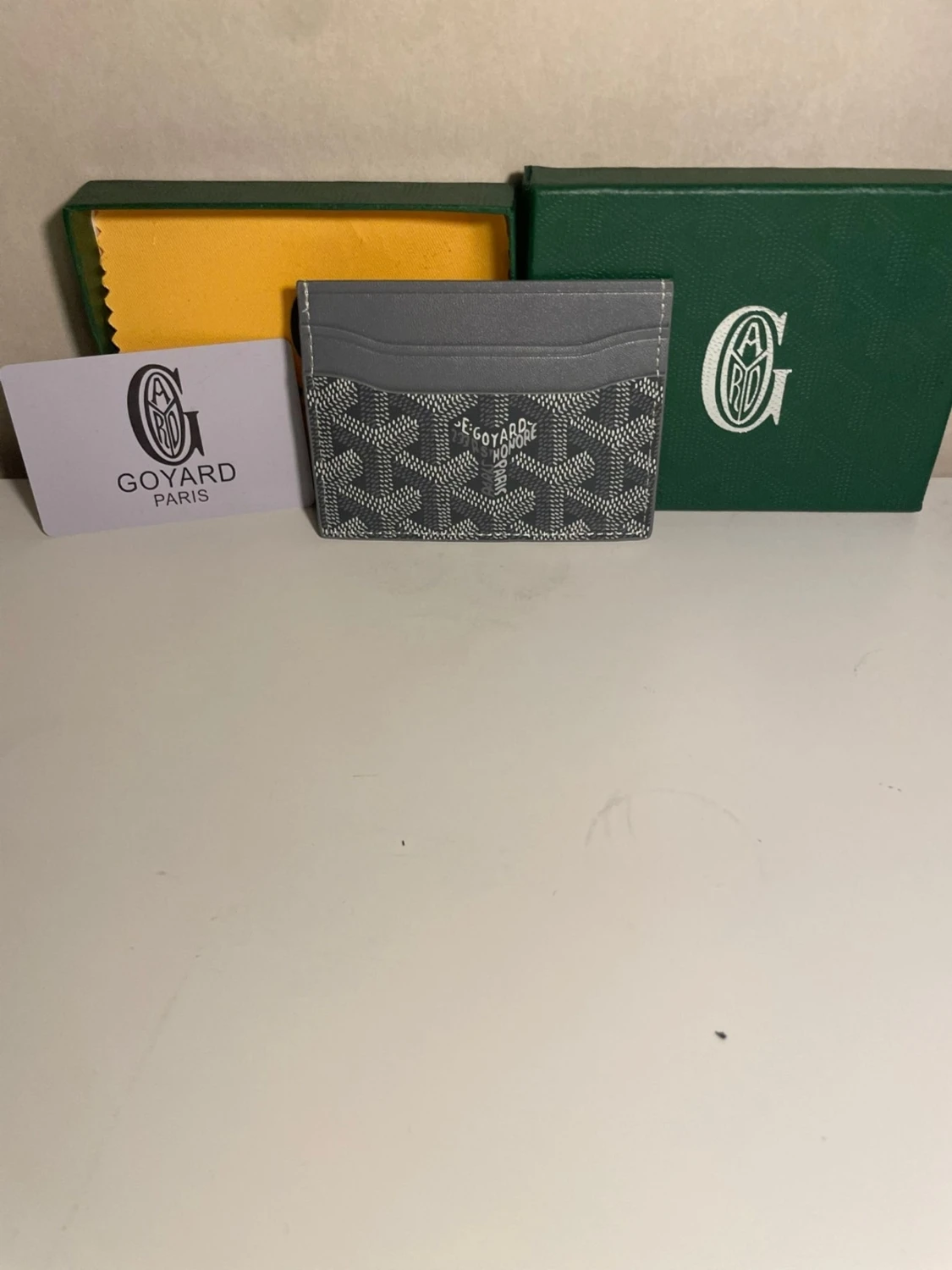 Grå kortfodral från Go4yard - 4