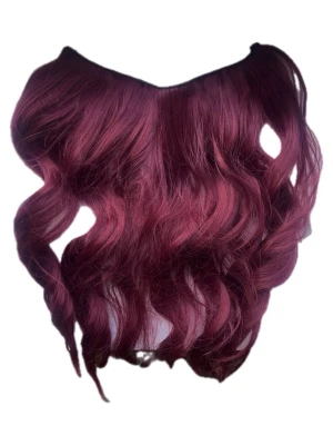 Halo hair - Vinrött halo hair från Lullabellz! Färgen finns inte kvar! Köpte för ca 300 men är lite trassligt trots att jag använt det bara ett fåtal gånger därav lägre pris