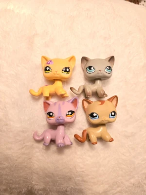 Littlest pet shop - Pris per styck. Är inte säker på om de är äkta eller inte, men de ser äkta ut.
