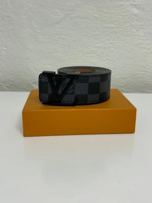 Lv Bälte - Helt nytt aldrig använd. Storlek 110cm. Snabb frakt, endast bälte.
