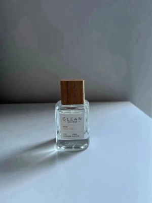 Clean Radiant Nectar  - Doftad på. 