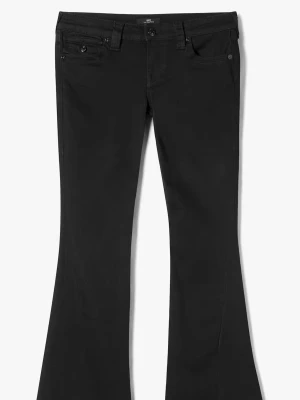 Svarta bootcut jeans True Religion - Snygga svarta bootcut jeans från True Religion med snygga fickor bak och dekorativa sömmar. Jeansen har låg midja och utsvängda ben, tillverkade i stretchigt denim för skön passform. Perfekta för dig som vill ha basic jeans med snygga detaljer. 