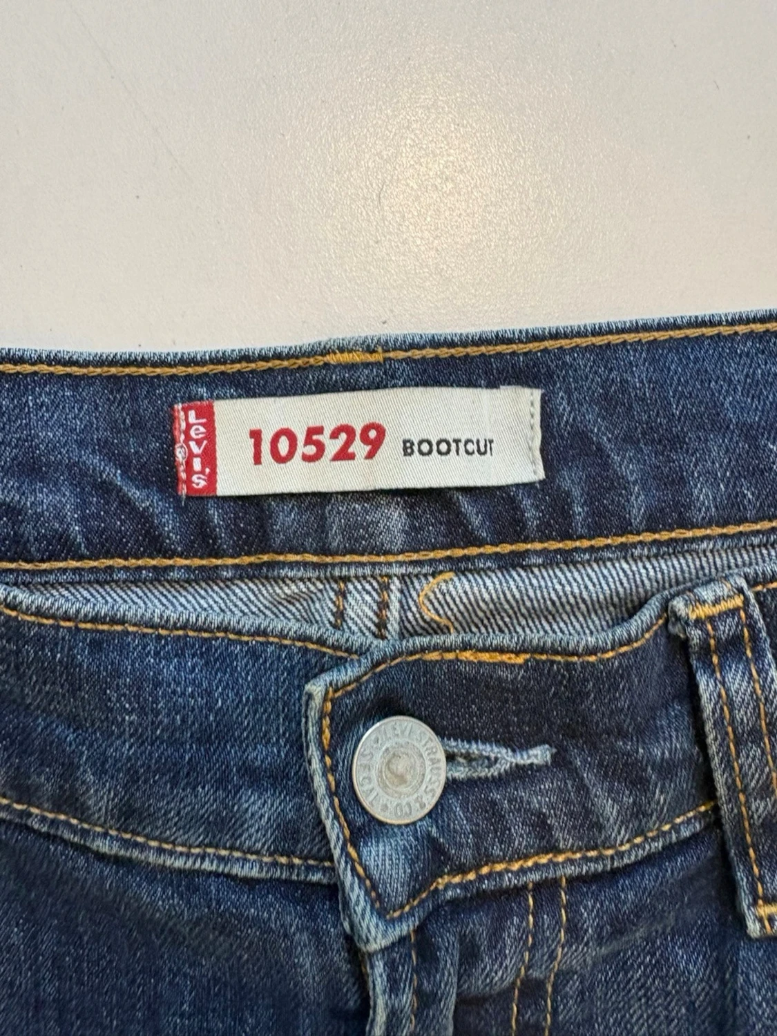 Bootcut Levis jeans - 4