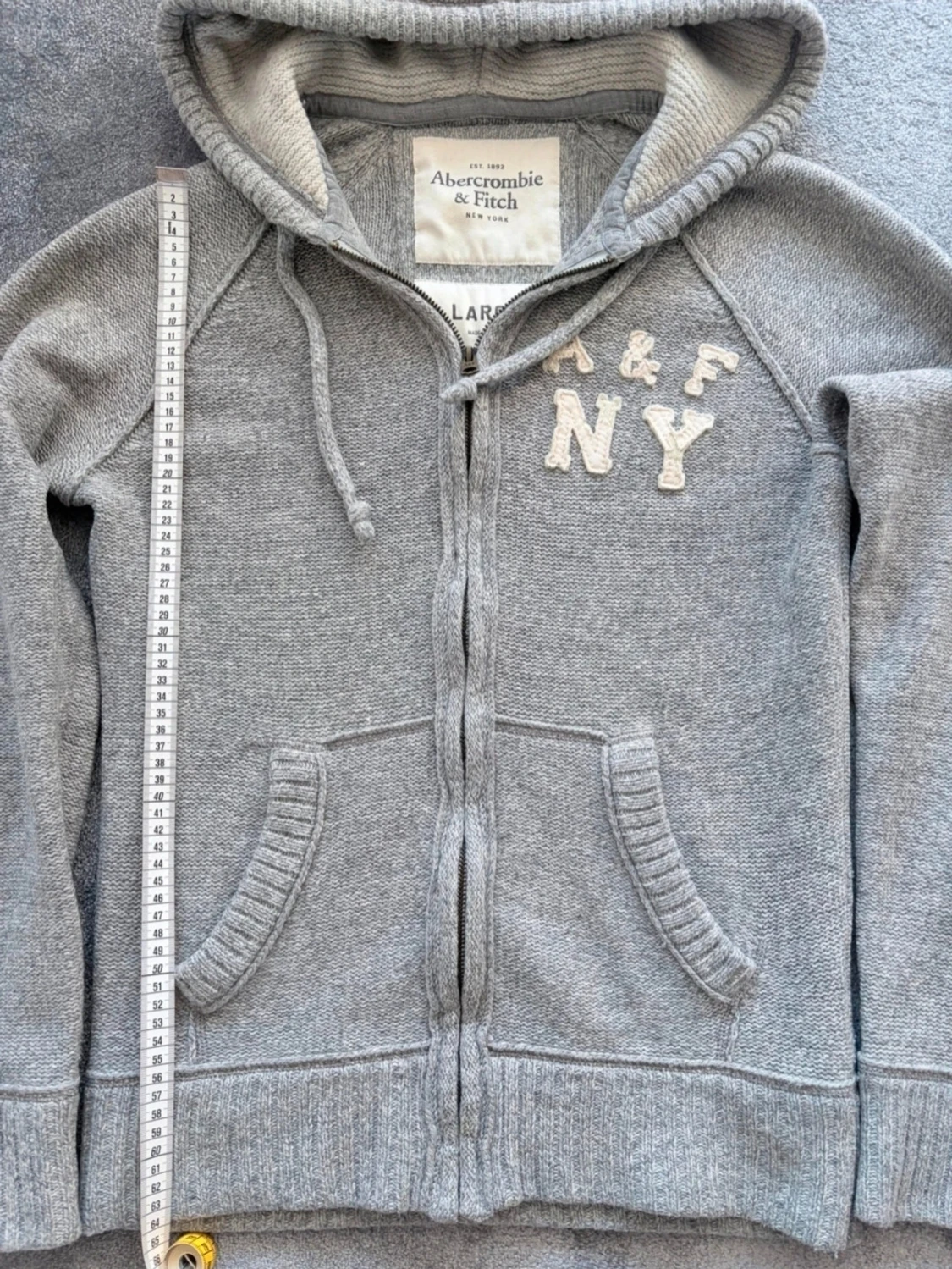 Grå hoodie från Abercrombie & Fitch - 3