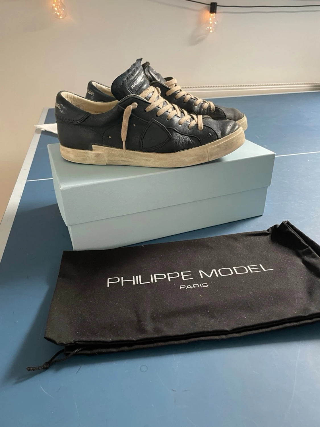 Philippe Model svarta lädersneakers