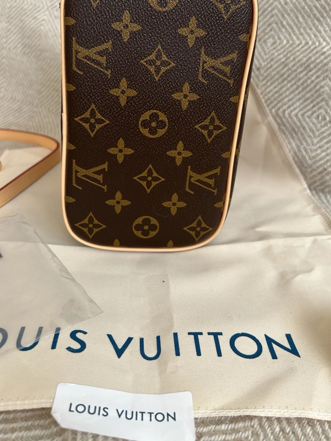Louis Vuitton Monogram sminkväska  - 2