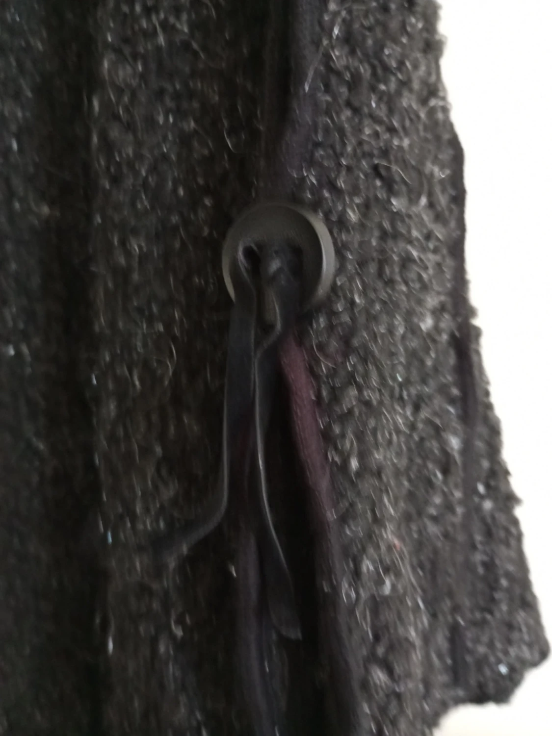 Svart ponchokappa med grå krage - 2