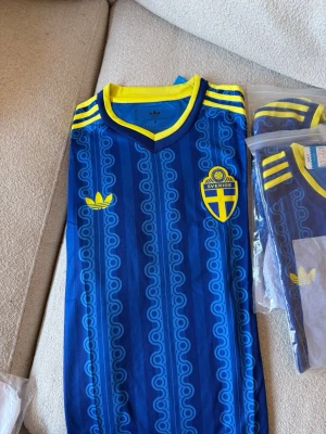 Sverige fotbollströja - Sverige 