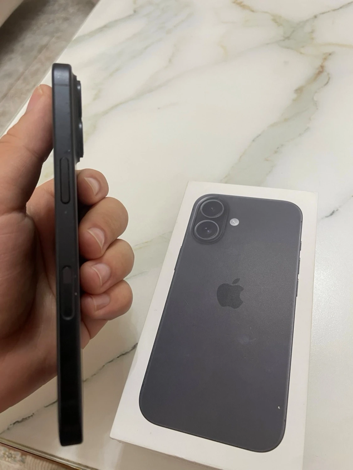 iPhone 16 128gb  - 3