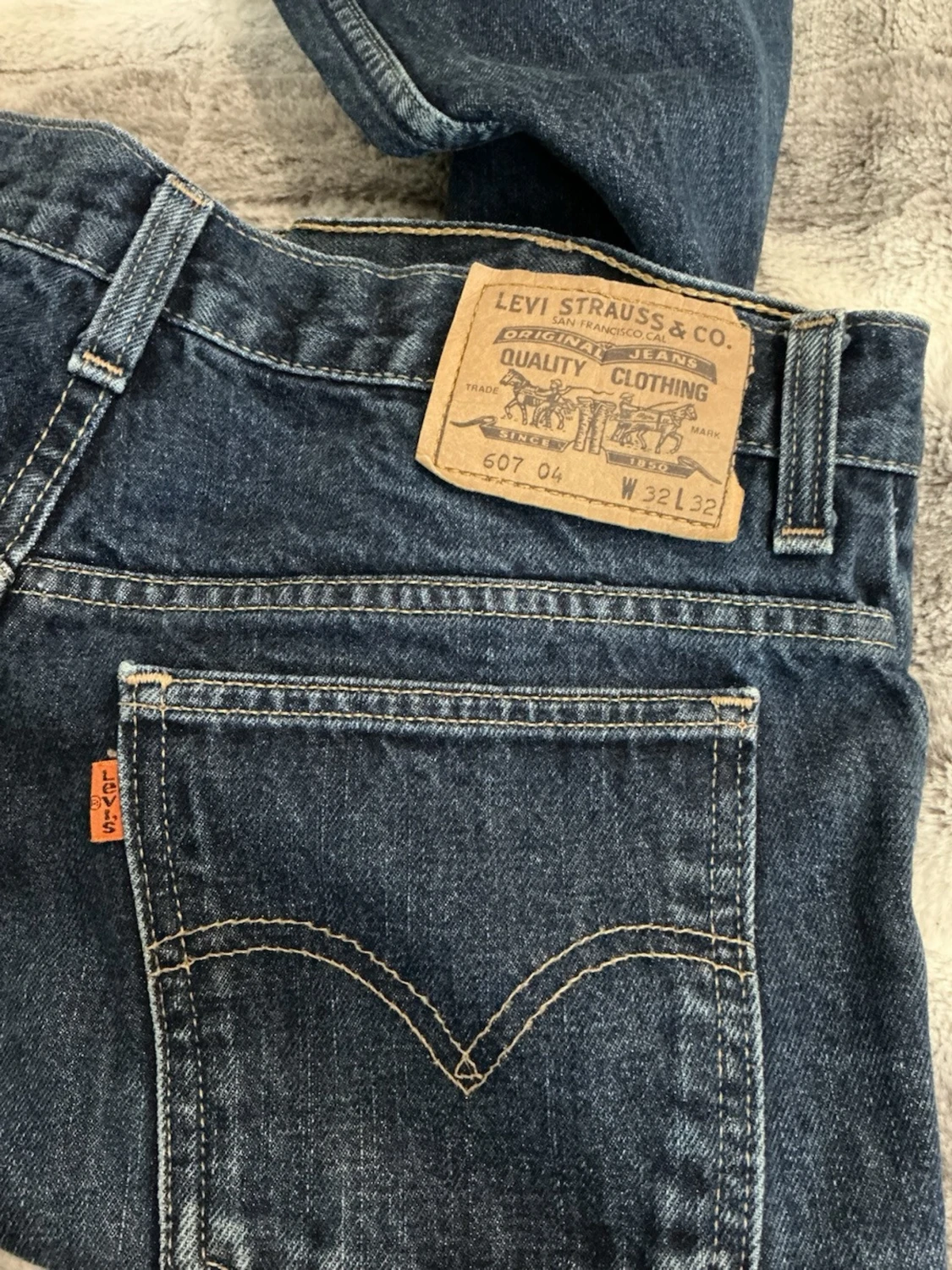RARE Vintage Y2K LEVI’S 607 Orange Tab – Slim Bootcut – Dark Indigo – 100% Cotton (W32 L32) - 4