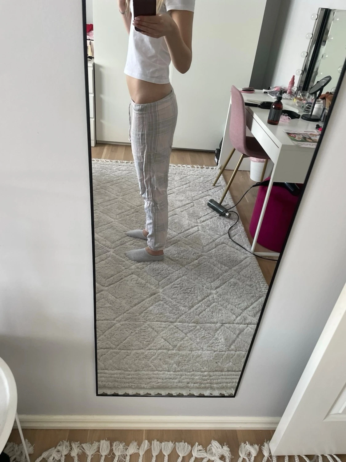 Rutiga pyjamasbyxor i pastellfärger - 1