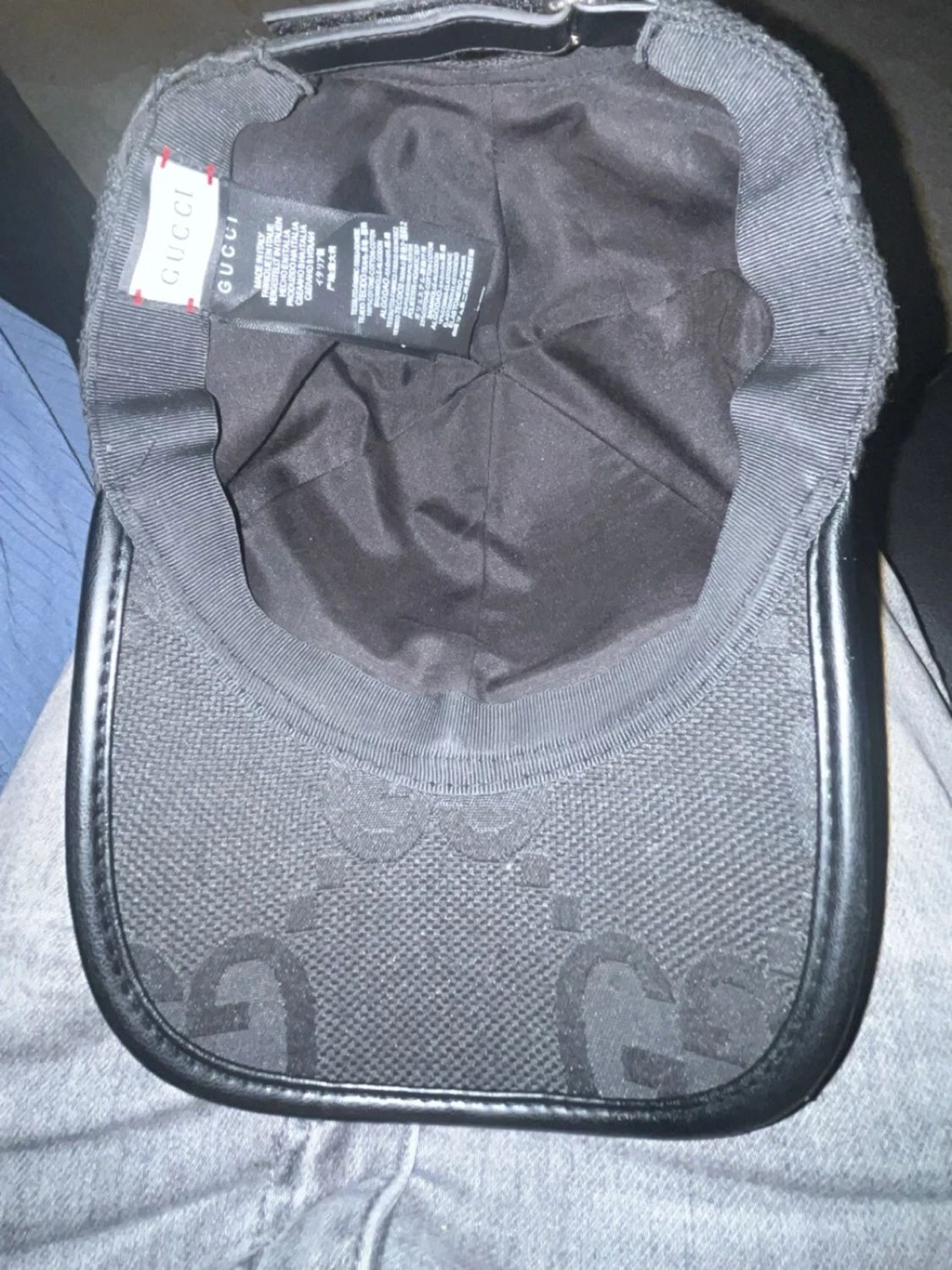 Svart keps från Gucci med GG-mönster - 2