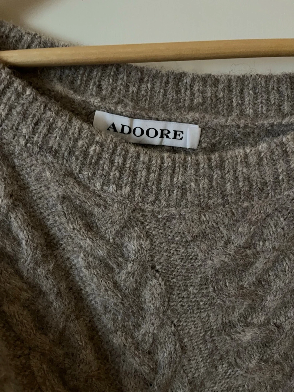 Beige stickad långklänning Adoore - 1