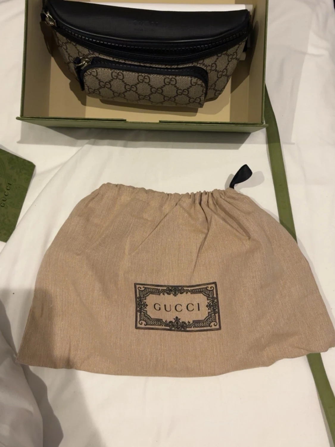 – Gucci handväska med originalbox - 2