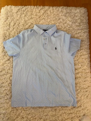 Ralph Laurent Pike  - Snygg Ralph Laurent pike som är anpassad för golf men funkar självklart till annat också. Nytt skick.