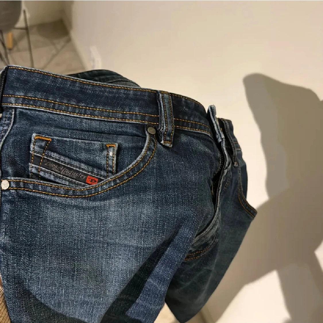 Mörkblå diesel jeans - 5