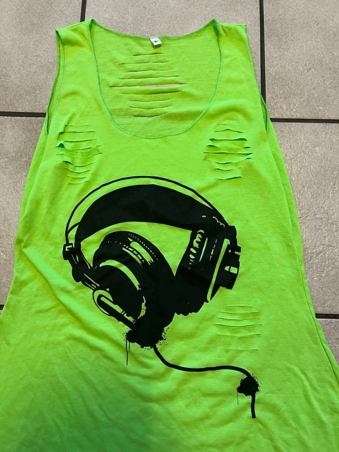 Neongrön linnetopp med hörlursmotiv storlek L - 1