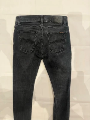 Nudie jeans - Skick 9/10 | modell: tight Terry | sitter som 28/30 i slim fit 
