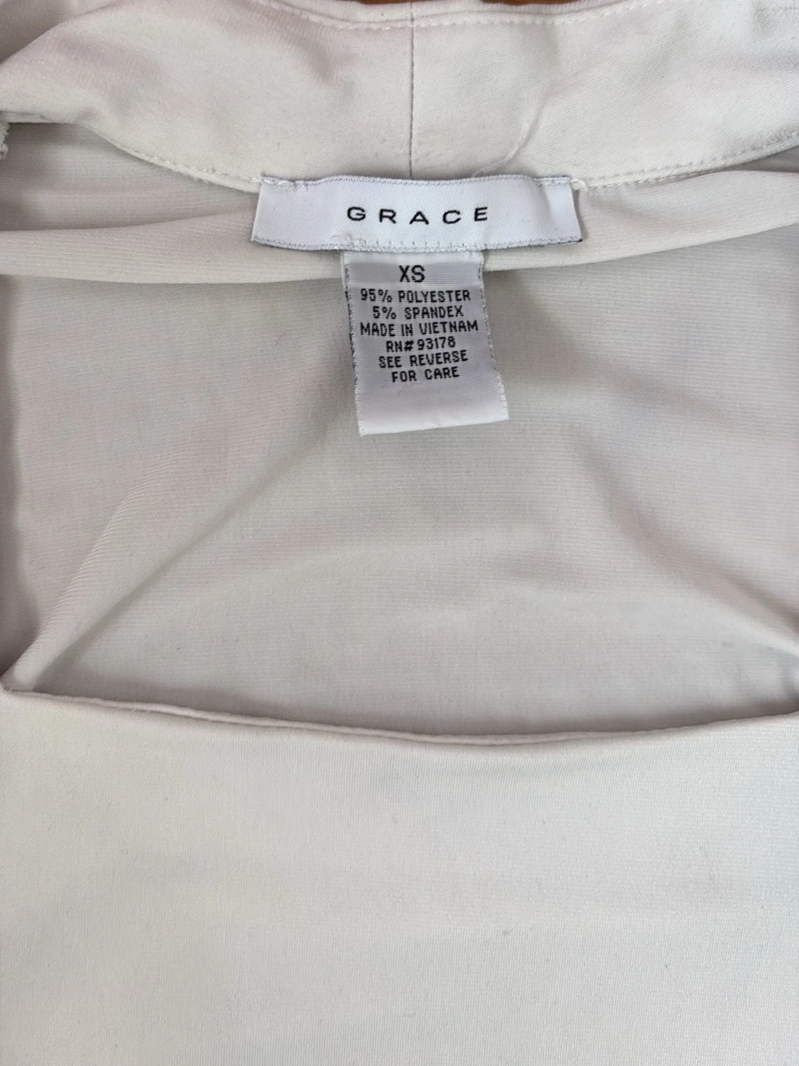Vit topp från Grace i polyester - 1