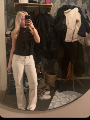 Lågmidjade baggy jeans Trf modell - De populära vita jeansen från Zara 