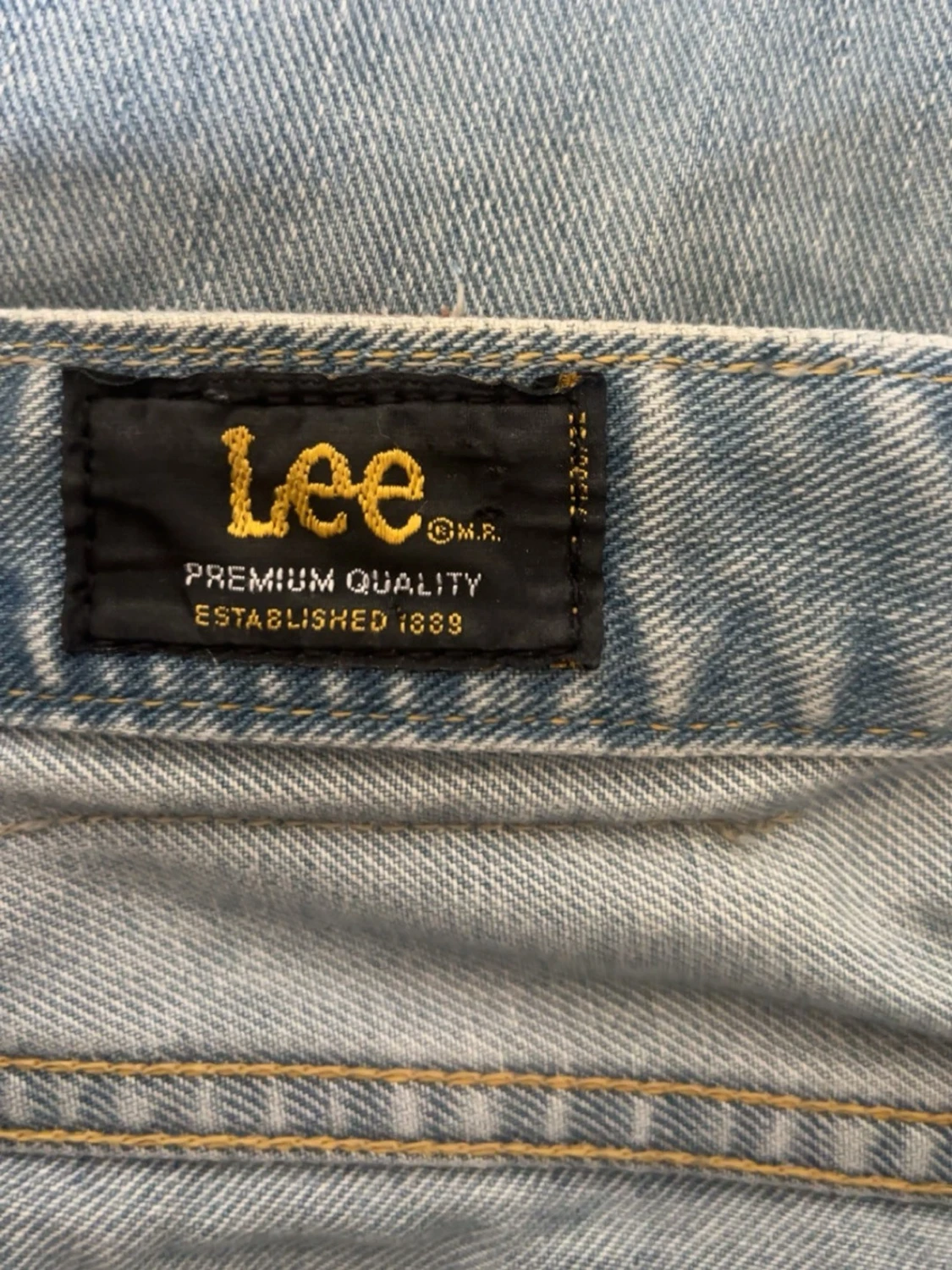Ljusblå low waist bootcut jeans från Lee - 3