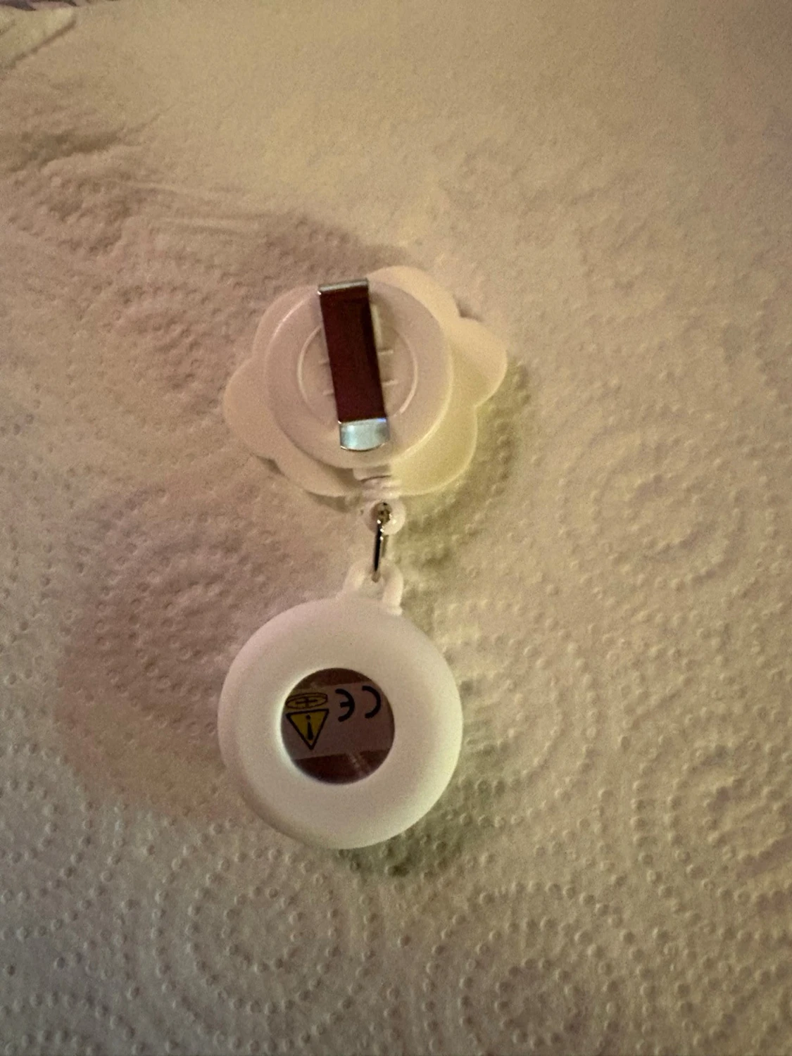 Söt vit sjuksköterskeklocka moln - 1