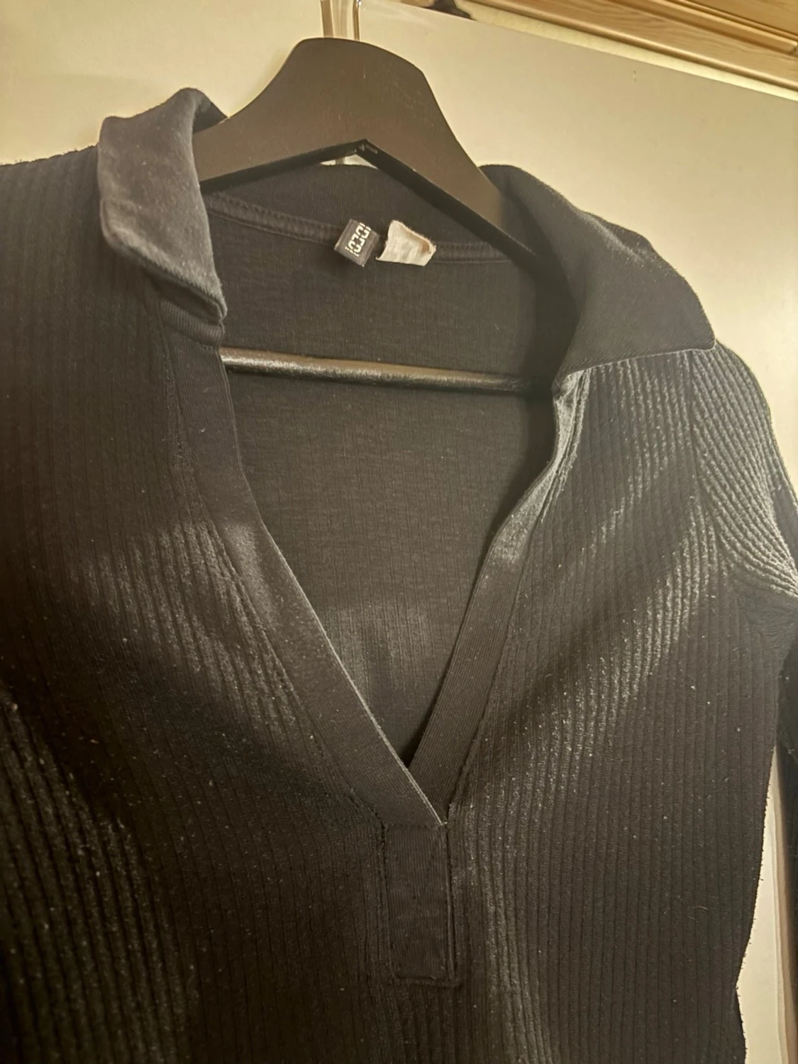 Svart croppad topp - 1