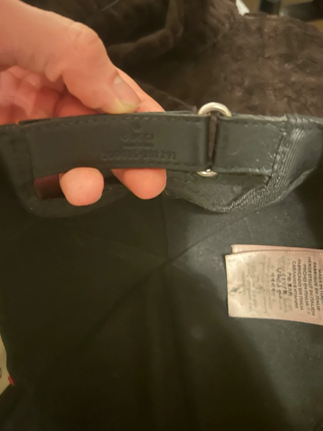 Svart keps från Gucci med monogram - 6