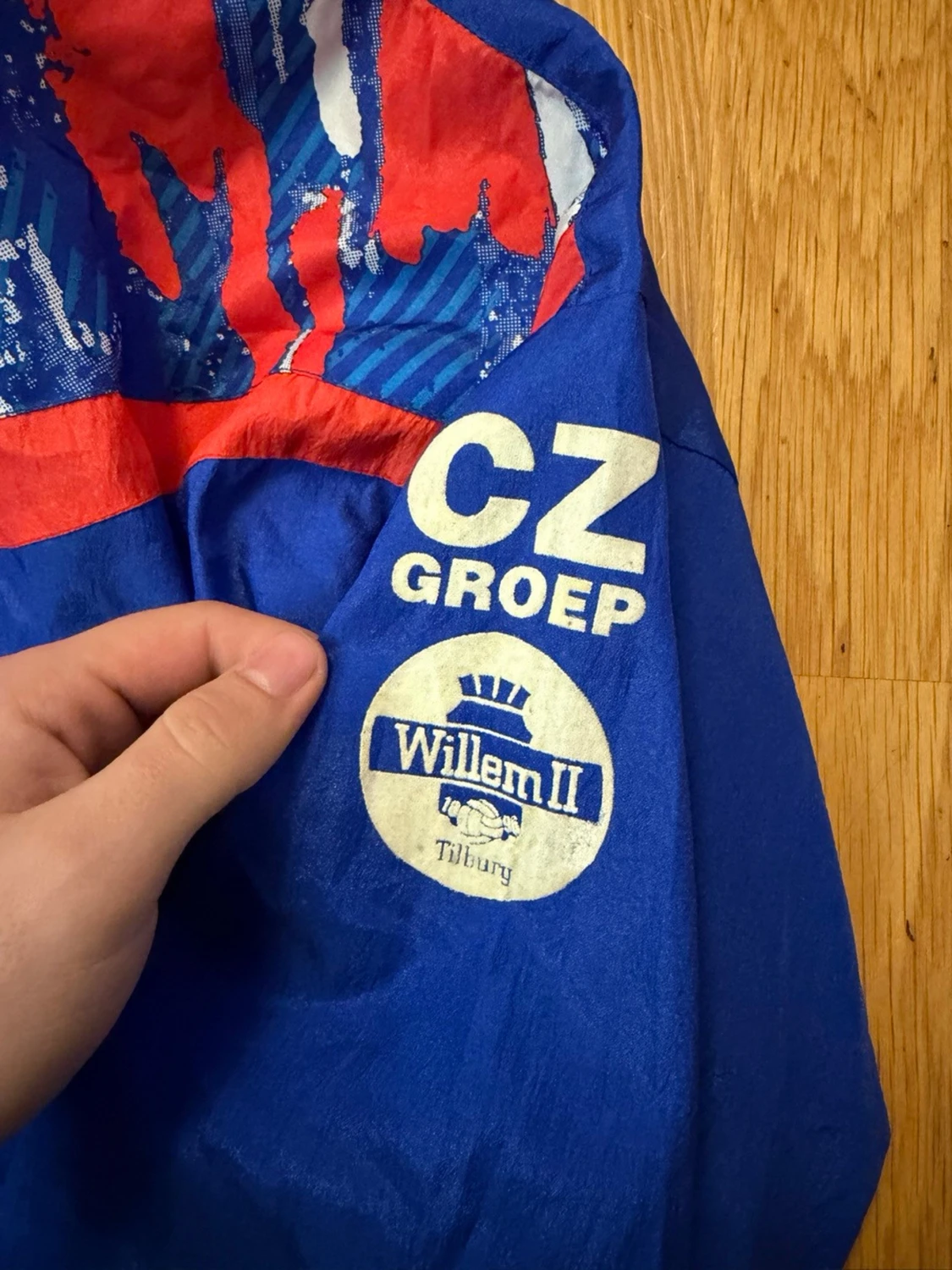 Retro blå och röd vindjacka  - 2