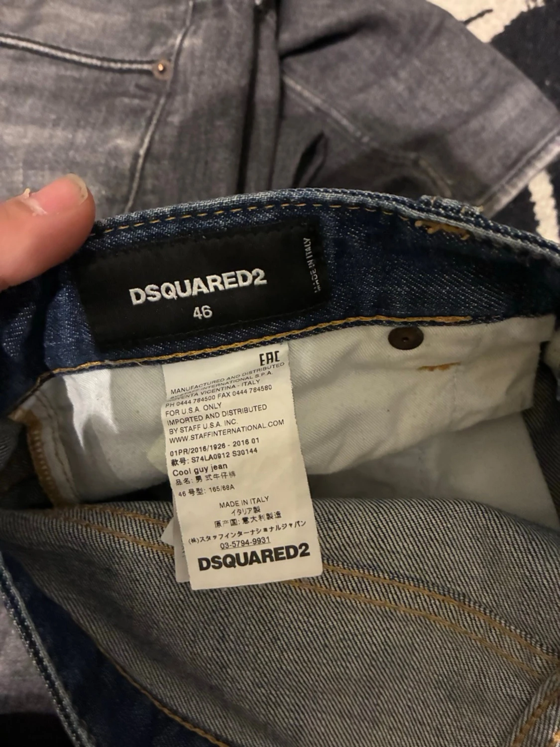 Mörkblå distressed jeans från Dsquared2 - 5