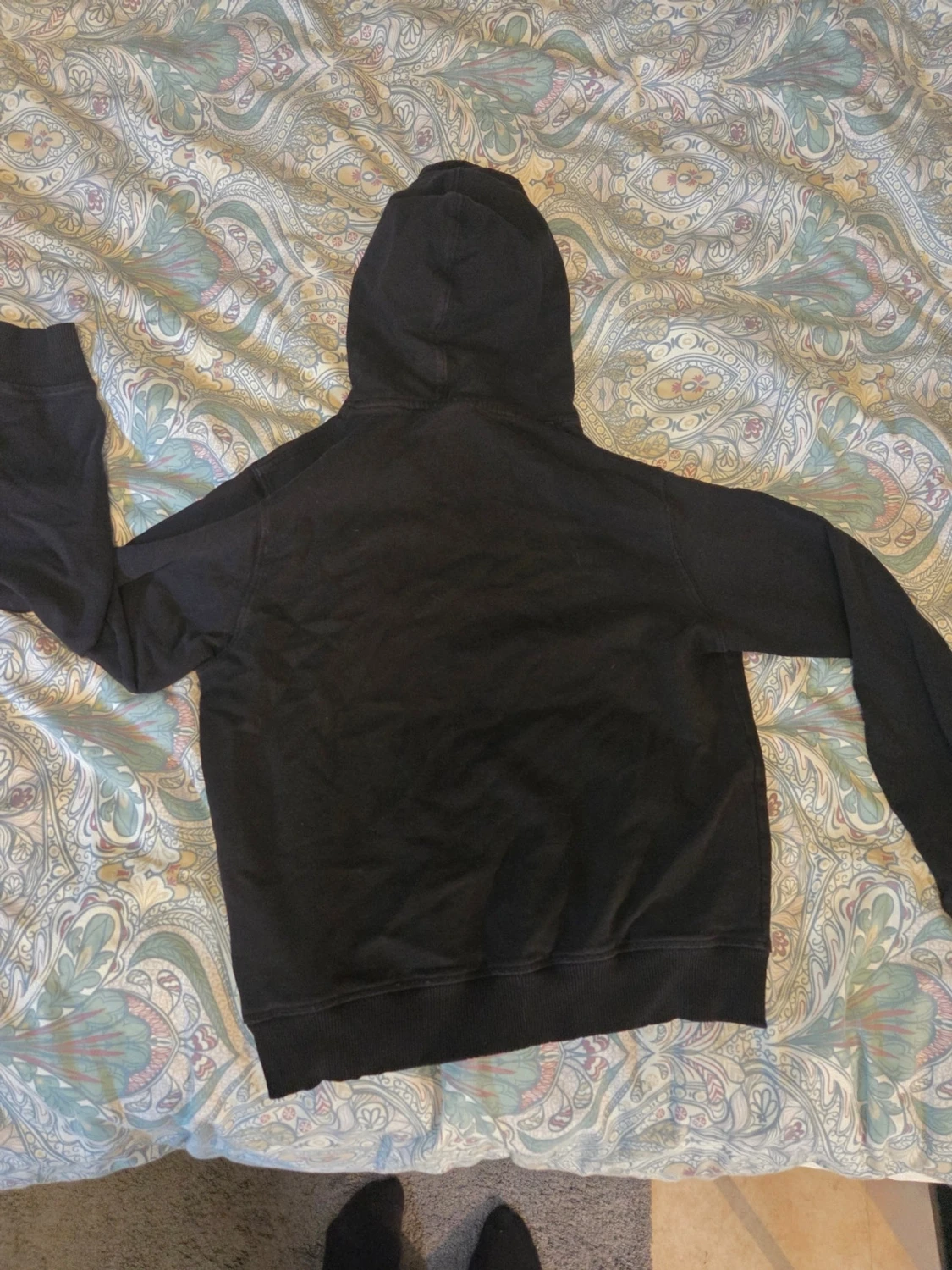 Svart hoodie från Original Studio - 2
