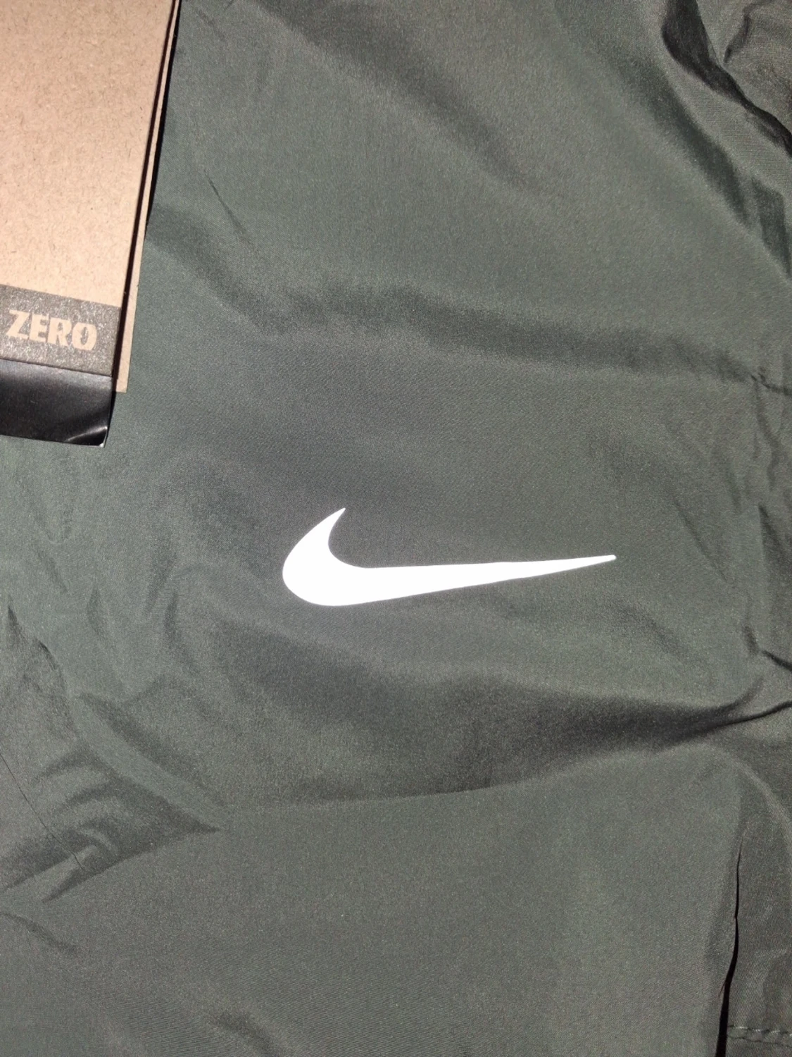 Grå Nike vindjacka med huva - 2