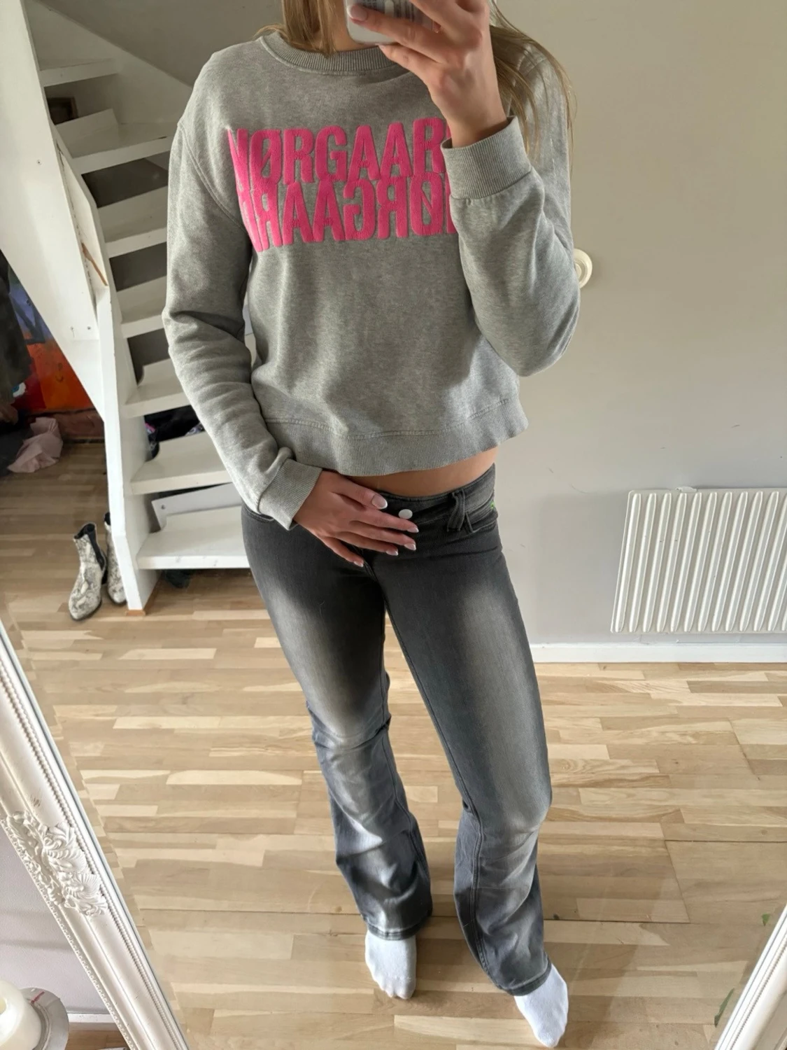Grå bootcut jeans - 1