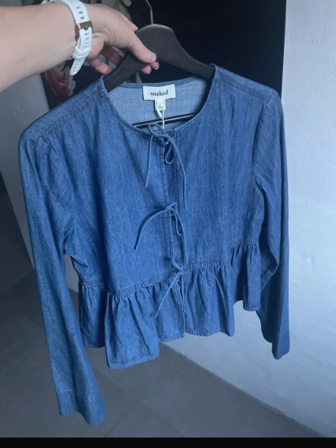 Blå jeansblus från Soaked