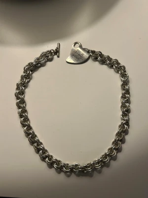 Chunky silver necklace - Chunky 2000s necklace rostfritt stål. Vintage 💕 inte använd mer än 2 gånger.