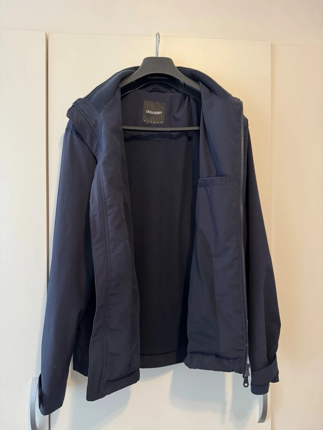 Mörkblå vindjacka från Lyle Scott  - 1