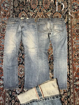Vintage Suitsupply Selvedge jeans - Riktiga feta Selvedge suitsupply jeans| dessa har en rak passform| gjorda i Italien bästa kvaliteten| kostar up mot 3 tusen nypris| •Midja: 44cm •Längd:104cm •Innersöm:80cm •Benöppning: 19cm