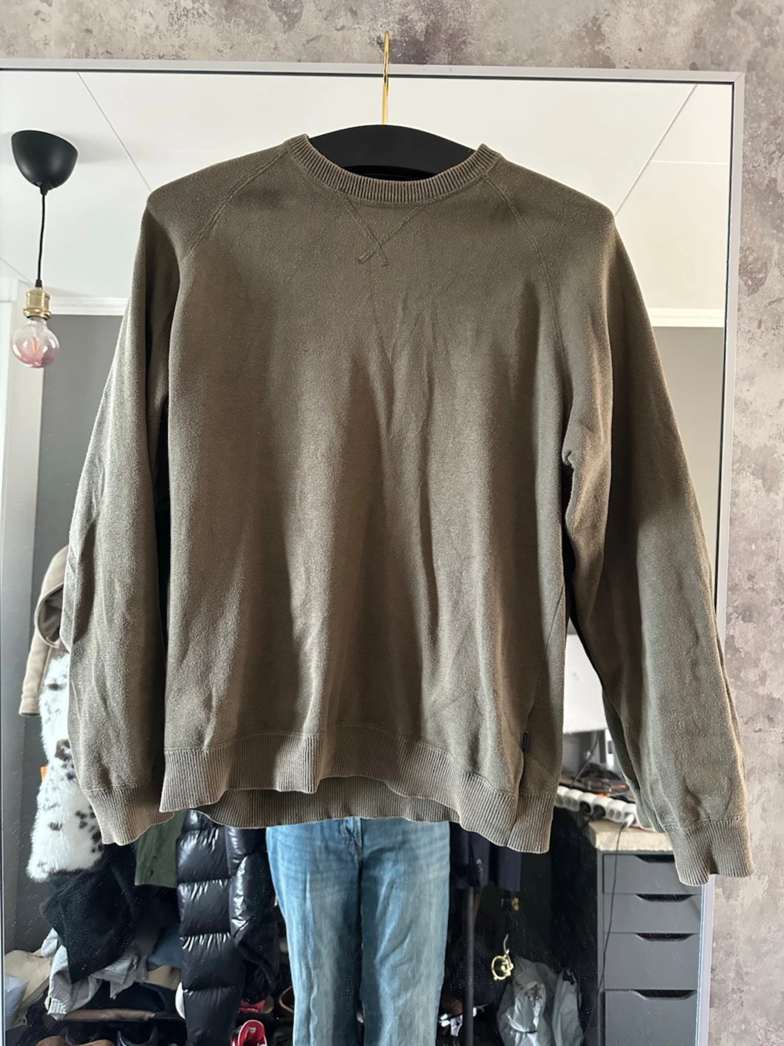 Olivgrön sweatshirt med rund hals - 1