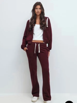 Vinröda mjukisbyxor  - Mysiga vinröda mjukisbyxor