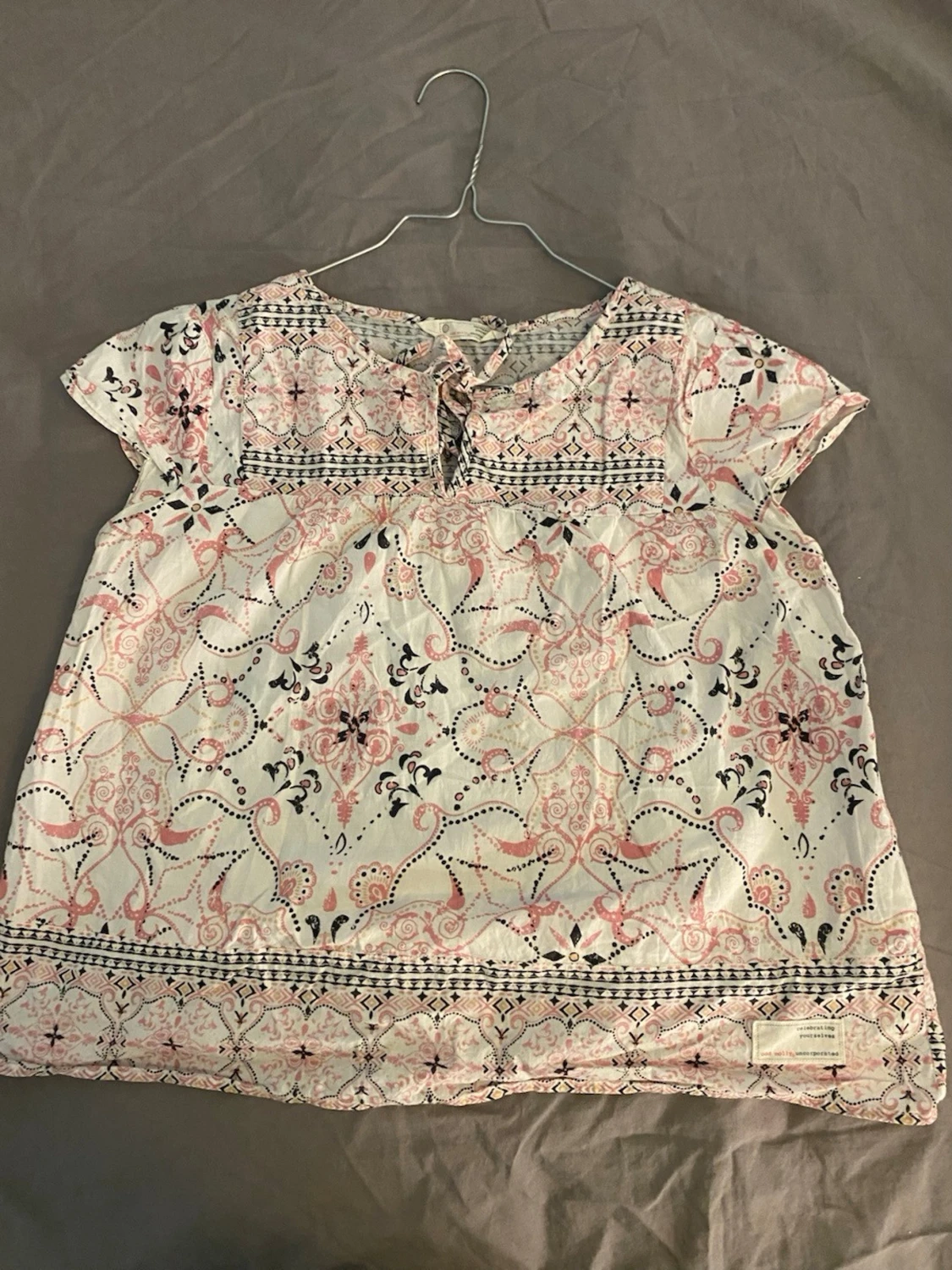Mönstrad kortärmad blus💕🫰 - 1