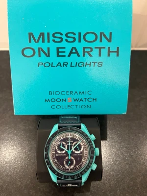 Omega Moon Swatch Polar Lights - En helt ny Omega Moon Swatch Polar Lights!