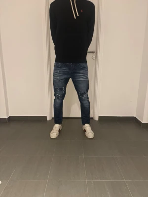 Dondup George jeans - Säljer nu dessa feta Dondup George jeans, skriv för fler bilder/frågor😊