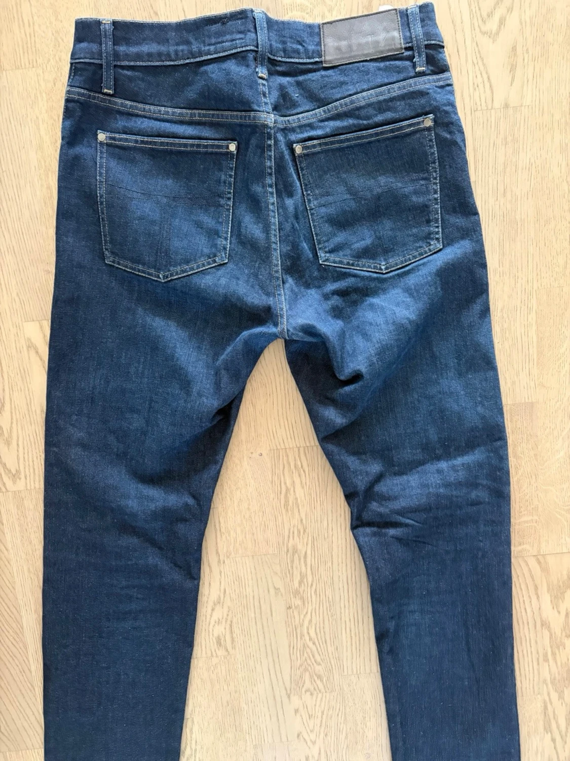 Mörkblå jeans från T o S - 4