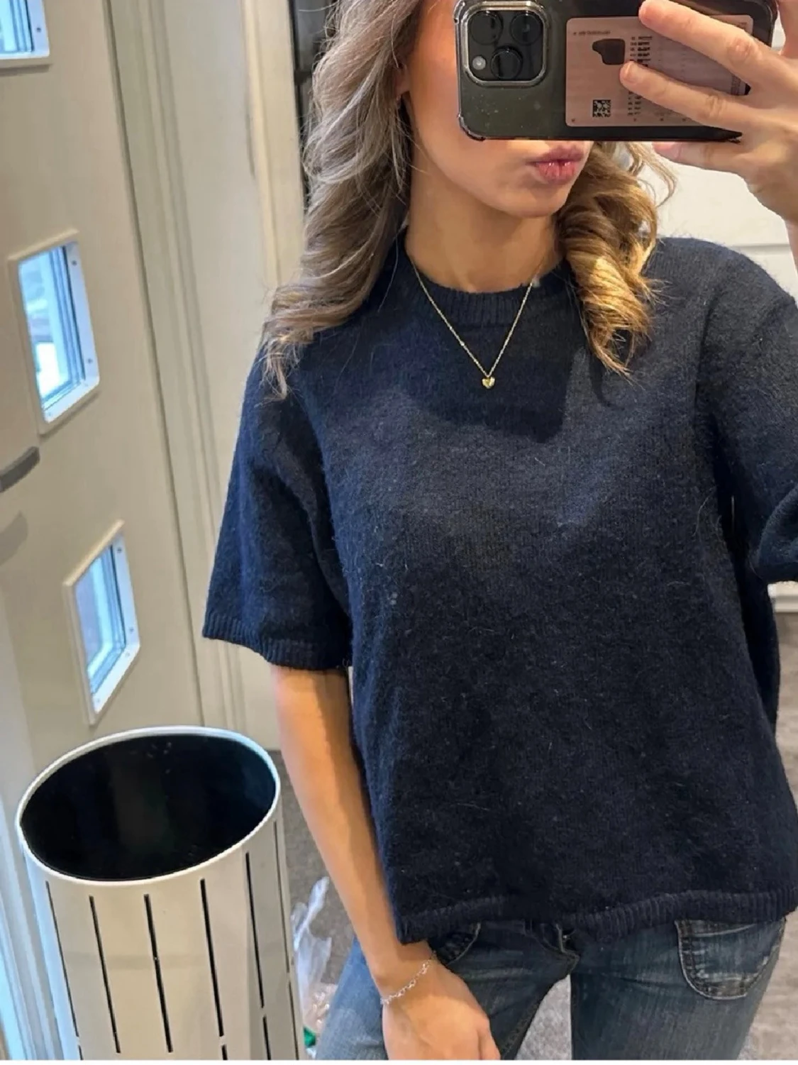 Mörkblå stickad topp - 1